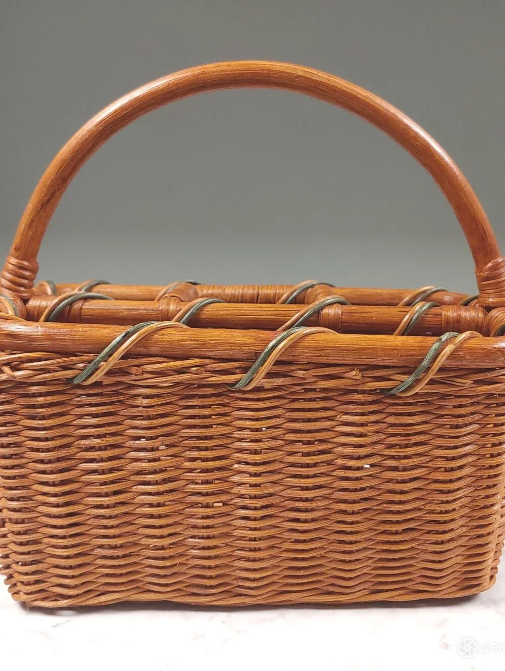 Wicker woven cottagecore home oak Basket w/ Handle 4 Compartments utensil caddy